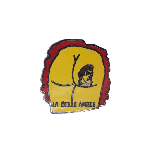 LA BELLE ANGELE ピンズ お尻に顔