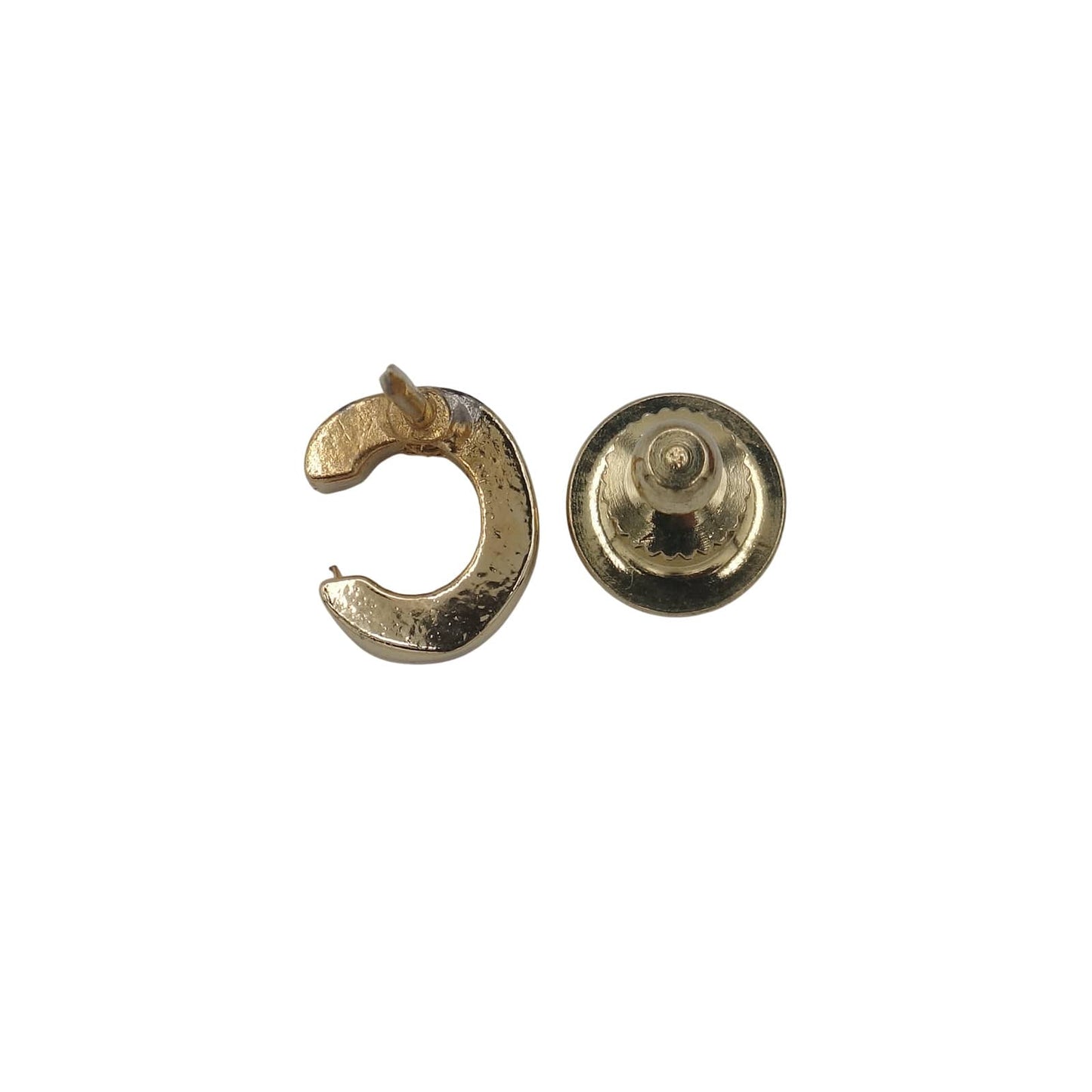 アルファベット イニシャル C ピンズ ラペルピン 文字 金色 ピンバッチ
